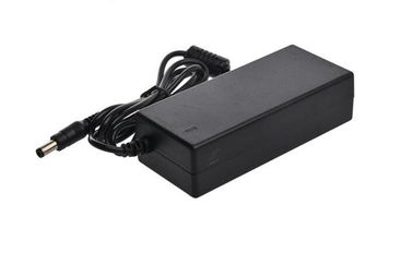 Adaptador de la CA DC de la eficacia alta, materiales del ABS de la fuente de alimentación de la mesa 24v 4a