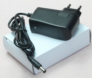 cargador de batería del ion 18650 de 4.2V 12.6V 16.8V Li/cargador de batería de plomo con la luz verde de la vuelta