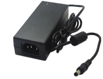 el adaptador de escritorio 144w de 48V 3A de potencia de salida con 50 60Hz entró frecuencia