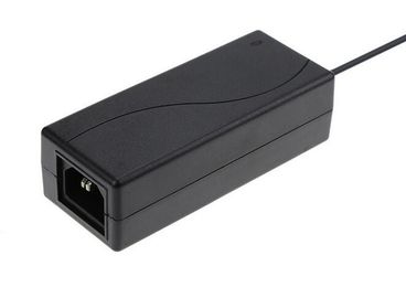 Cargador ligero del adaptador de la CA DC para CCTVs/monitor LCD, 142*62*35M M