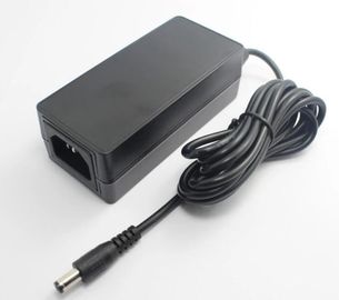 adaptador del nivel VI de la GAMA de 12V 5A 60Watt, fuente de alimentación de IP30 60Watt, UL del CE certificada