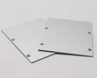 el perfil de aluminio del colgante LED de 75mm*95m m con la PC helada, suspendido arriba y abajo del aluminio llevó perfil